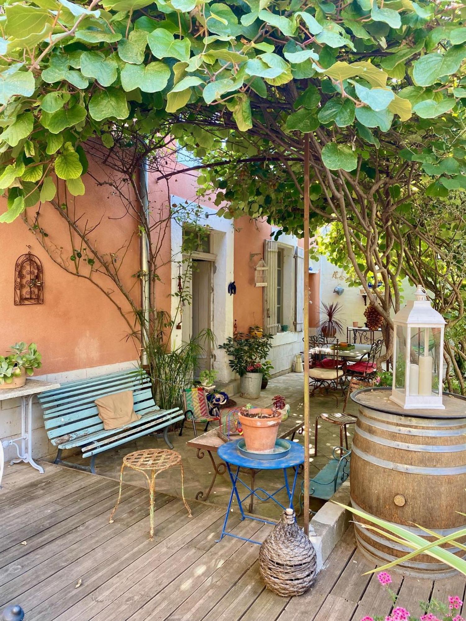 Chambre D Hote De Charme Ste Cecile Les Vignes Sainte-Cécile-les-Vignes エクステリア 写真